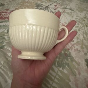 Wedgwood Edme Ivory Ceramic Mug